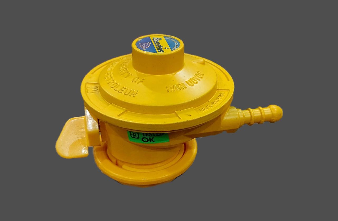 Yellow LPG regulator with branded knob and molded markings